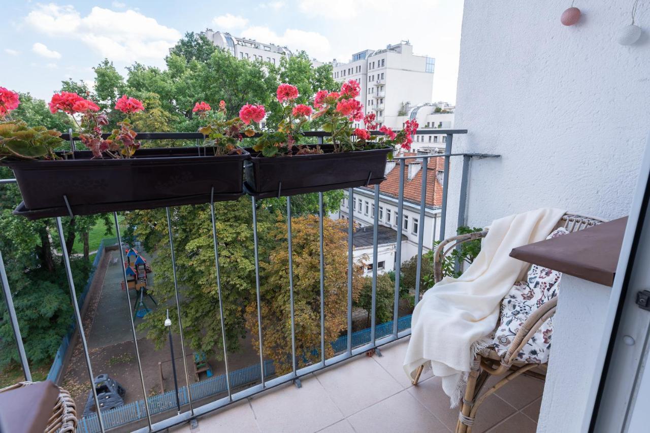 P&O Service Apartments Belwederska Warszawa Eksteriør billede